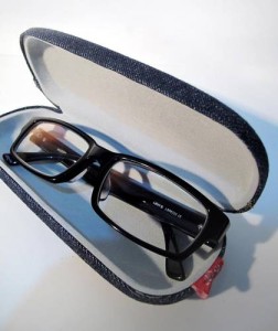 Kacamata Online Dengan Berbagai Model Frame