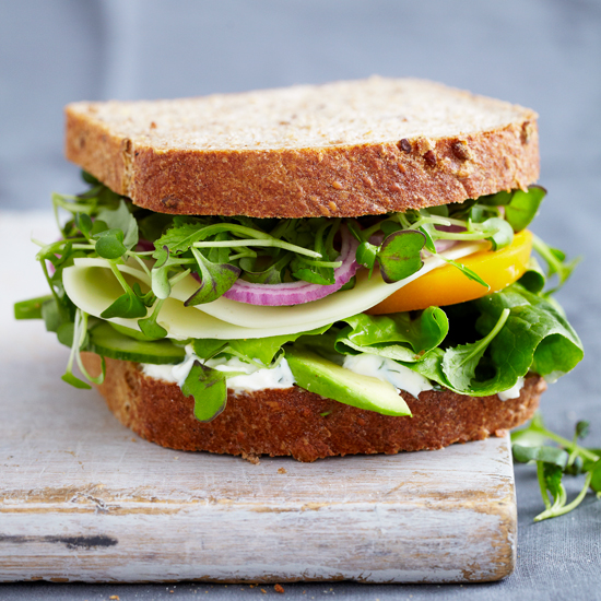Cara Membuat Sandwich Sederhana Untuk Menu Sarapan Keluarga