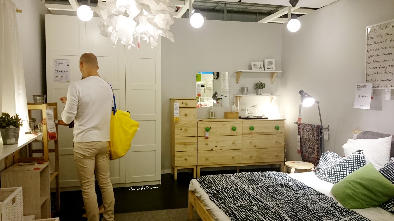 Belanja Furniture Murah di Ikea